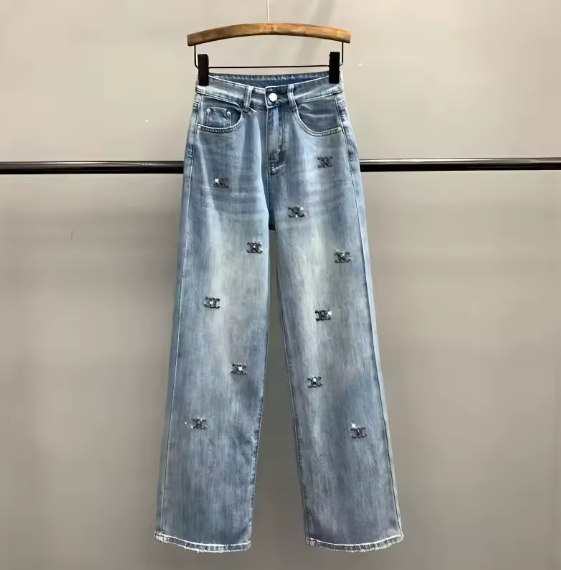 Pantalones vaqueros anchos con bordado de letras y diamantes para mujer