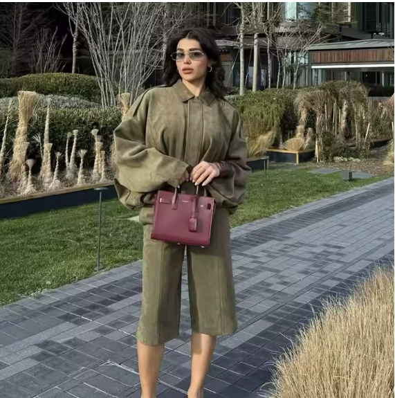 Conjunto de dos piezas para mujer