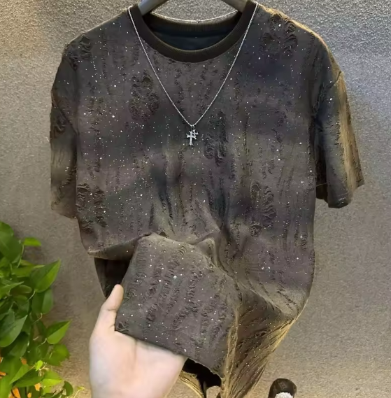 Camiseta  a la moda para hombres